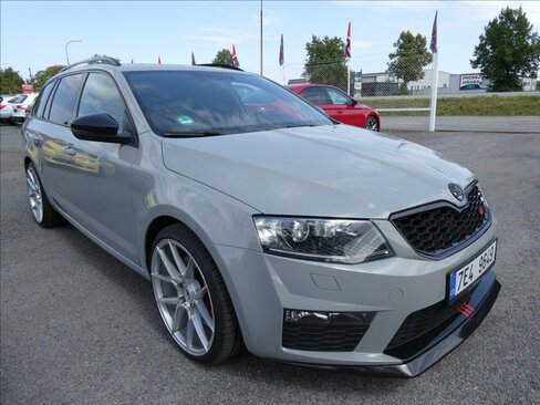 Škoda Octavia Kombi 2,0 l 162 kw