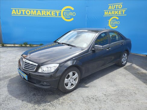 Mercedes-Benz Třídy C Sedan / Limuzína 1,8 l 115 kw