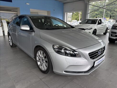 Volvo V40 Hatchback 2,0 l 88 kw