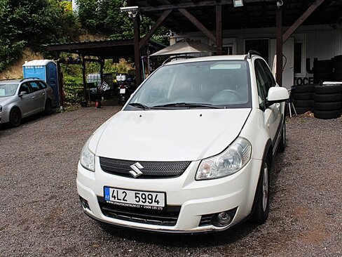 Suzuki SX4 Hatchback 1,6 l 79 kw