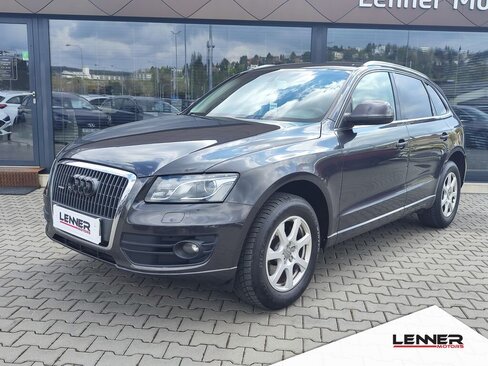 Audi Q5 SUV / Terénní 2,0 l 155 kw