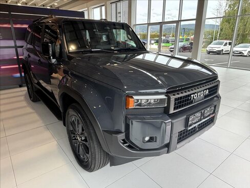 Toyota Land Cruiser SUV / Terénní 2,8 l 150 kw