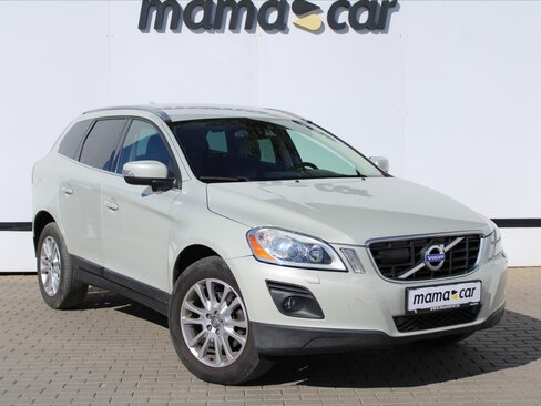 Volvo XC60 SUV / Terénní 3,2 l 175 kw