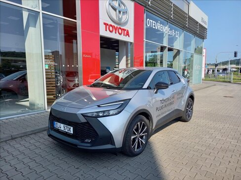 Toyota C-HR SUV / Terénní 2,0 l 145 kw