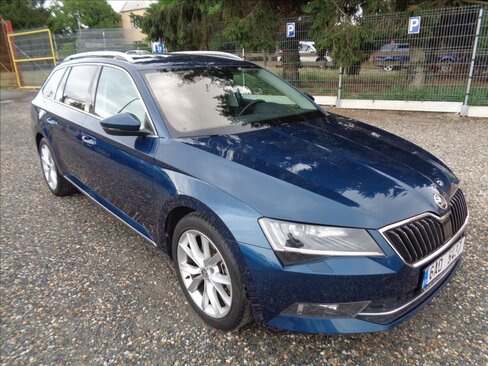 Škoda Superb Kombi 2,0 l 140 kw