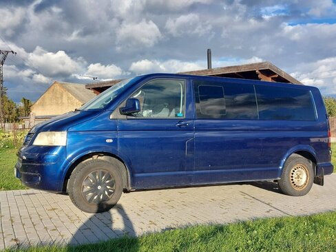 Volkswagen Transporter Kombi 2,5 l 96 kw