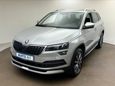 Škoda Karoq SUV / Terénní 2,0 l 110 kw