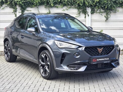 Cupra Formentor SUV / Terénní 2,0 l 140 kw