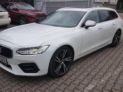 Volvo V90 Kombi 2,0 l 173 kw