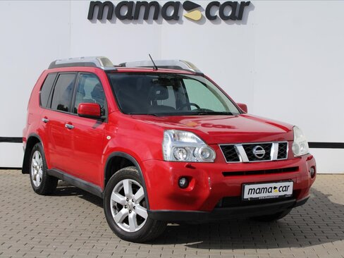 Nissan X-Trail SUV / Terénní 2,0 l 110 kw