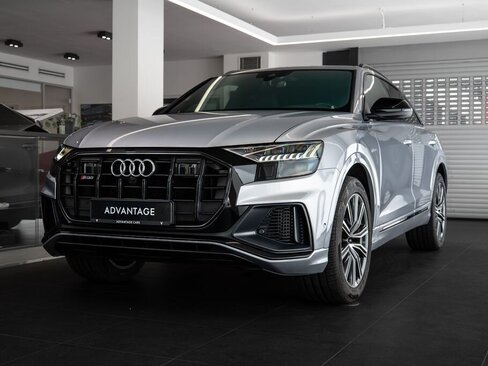 Audi SQ8 SUV / Terénní 4,0 l 320 kw
