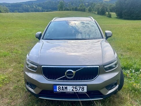 Volvo XC40 SUV / Terénní 0,0 145 kw