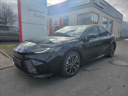 Toyota Camry Sedan / Limuzína 2,5 l 137 kw