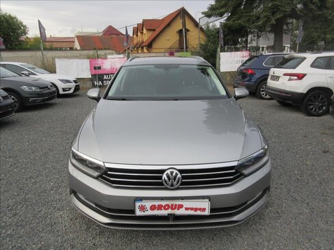 Volkswagen Passat Kombi 2,0 l 176 kw