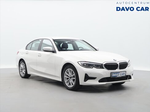 BMW Řada 3 Sedan / Limuzína 2,0 l 140 kw