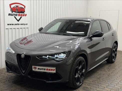 Alfa Romeo Stelvio SUV / Terénní 2,1 l 154 kw
