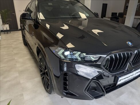BMW X6 Sedan / Limuzína 3,0 l 210 kw