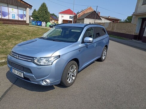 Mitsubishi Outlander Kombi 2,0 l 89 kw