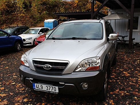 KIA Sorento SUV / Terénní 2,5 l 125 kw
