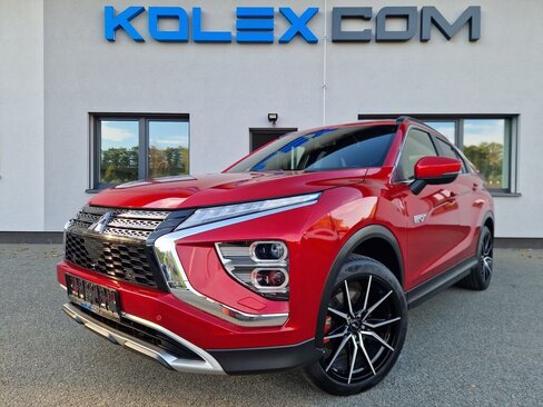 Mitsubishi Ostatní SUV / Terénní 2,4 l 138 kw