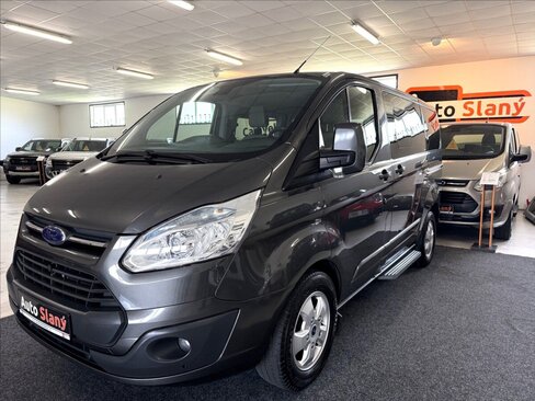 Ford Tourneo Custom MPV 2,2 l 114 kw