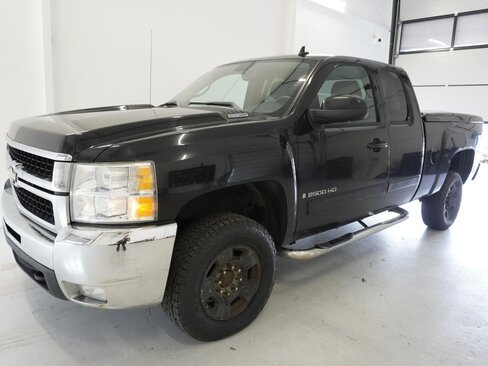Chevrolet Silverado Pick-up 6,0 l 224 kw