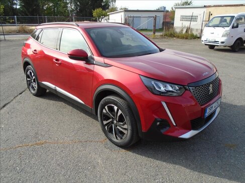 Peugeot 2008 SUV / Terénní 1,2 l 96 kw