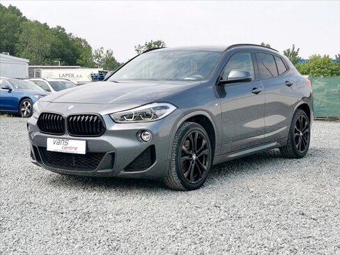 BMW X2 SUV / Terénní 2,0 l 141 kw