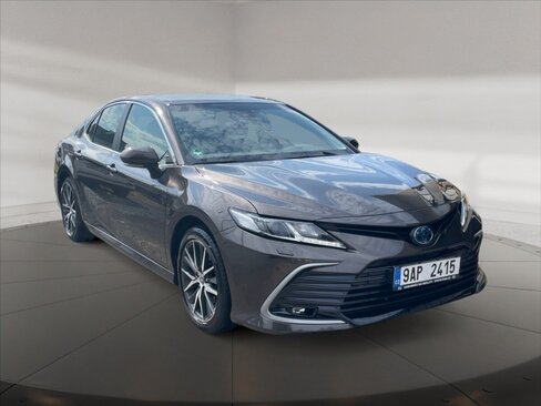 Toyota Camry Sedan / Limuzína 2,5 l 131 kw