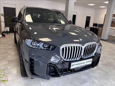 BMW X5 Kombi 3,0 l 210 kw