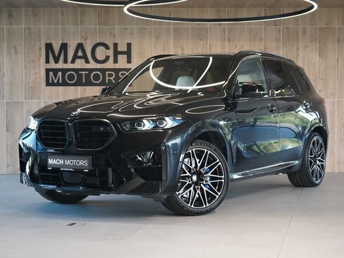 BMW X5 SUV / Terénní 4,4 l 460 kw