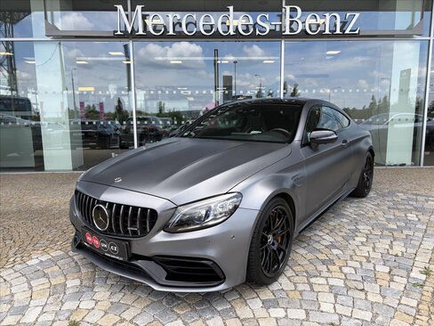 Mercedes-Benz Třídy C Kupé 4,0 l 375 kw