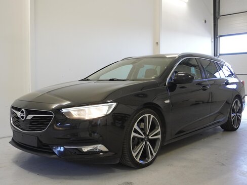 Opel Insignia Kombi 2,0 l 154 kw