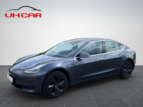 Tesla Model 3 Hatchback 0,0 225 kw