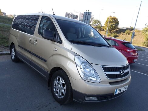 Hyundai H 1 Kombi 2,5 l 125 kw