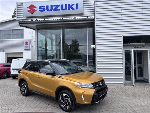 Suzuki Vitara SUV / Terénní 1,4 l 81 kw