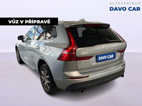 Volvo XC60 SUV / Terénní 2,0 l 140 kw