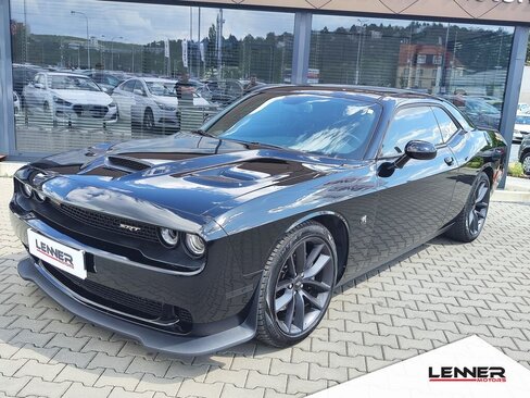 Dodge Challenger Sedan / Limuzína 6,4 l 357 kw