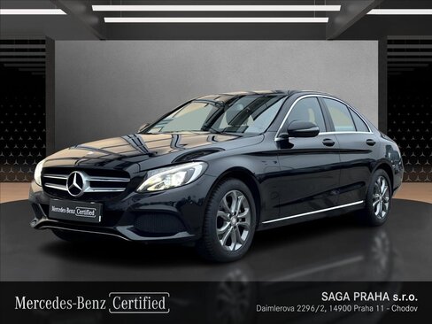 Mercedes-Benz Třídy C Sedan / Limuzína 2,1 l 100 kw