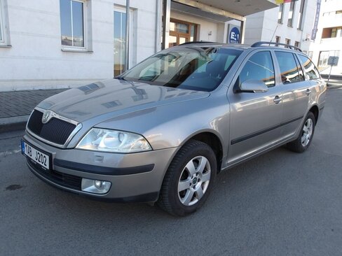 Škoda Octavia Kombi 2,0 l 103 kw