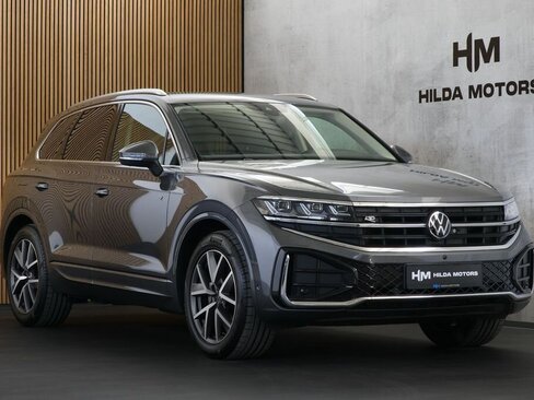 Volkswagen Touareg SUV / Terénní 3,0 l 210 kw