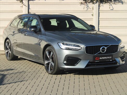 Volvo V90 Kombi 2,0 l 288 kw
