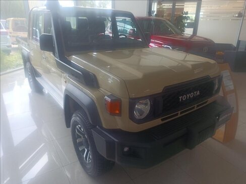 Toyota Land Cruiser Pick-up 4,0 l 167 kw