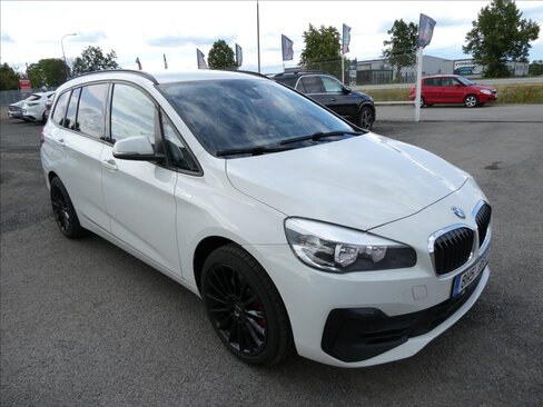 BMW Řada 2 Kombi 2,0 l 110 kw