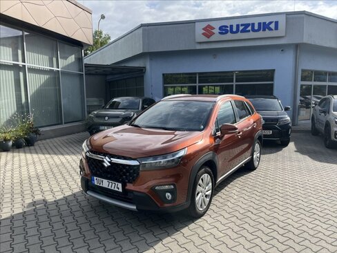 Suzuki S-Cross SUV / Terénní 1,4 l 81 kw