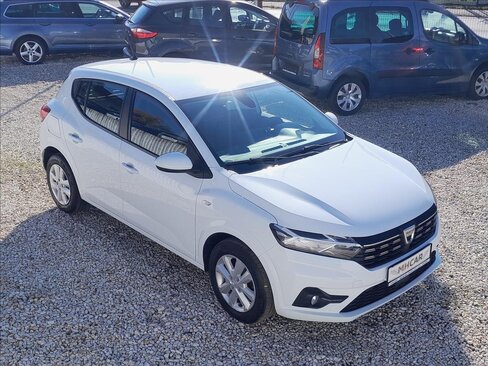 Dacia Sandero Hatchback 999,0 49 kw
