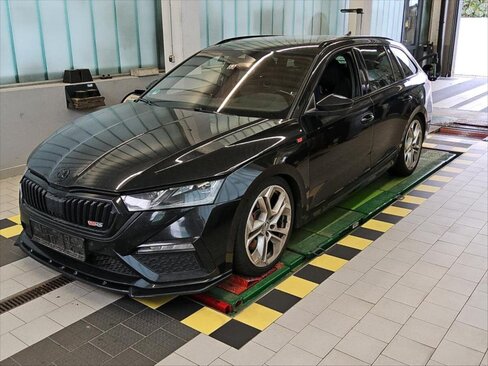 Škoda Octavia Kombi 2,0 l 180 kw