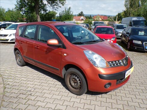 Nissan Note Kombi 1,4 l 65 kw