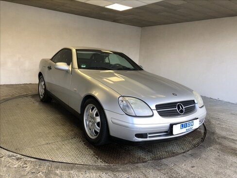 Mercedes-Benz SLK Kabriolet 2,0 l 100 kw