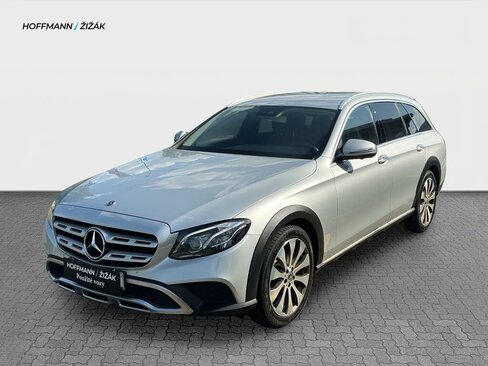 Mercedes-Benz Třídy E Kombi 2,0 l 143 kw